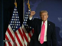 Trump Extends Iran Ceasefire as Peace Talks Stall