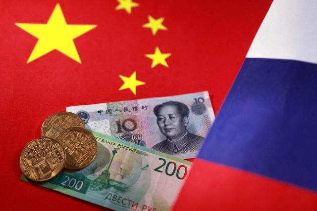 Ruble_yuan_Russia_China