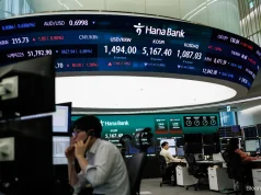 Asia Stocks Rise as Trump Signals Iran Deal; South Korea Hits Record High