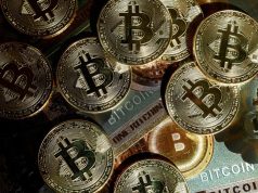 Bitcoin Climbs Above $77K as Traders Assess Iran Peace Deal Prospects