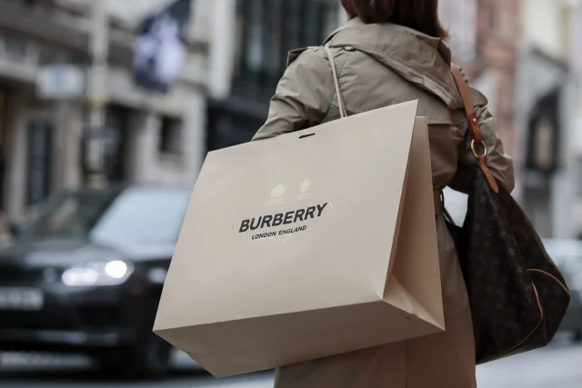 burberry-stock