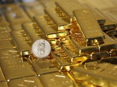 Gold Extends Rally as Iran Peace Deal Hopes Weaken Dollar