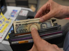 Japan Household Spending Drops Sharply in March
