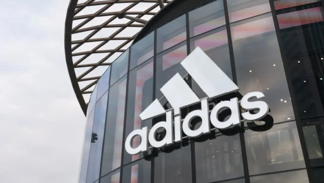 adidas-stock