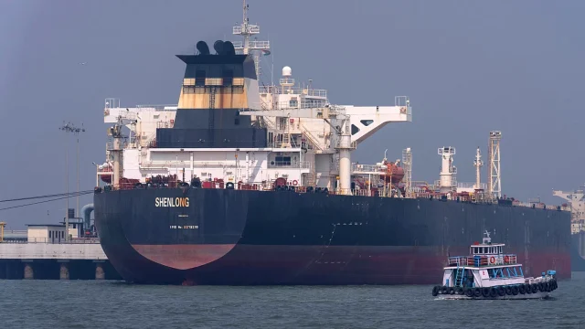hormuz-ships