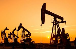 Oil Prices Extend Losses as U.S.-Iran Talks Fuel De-Escalation Hopes
