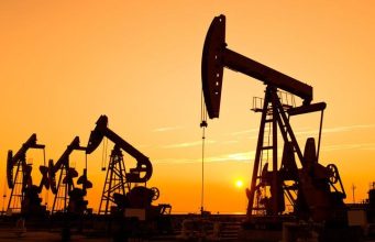 Oil Prices Extend Losses as U.S.-Iran Talks Fuel De-Escalation Hopes