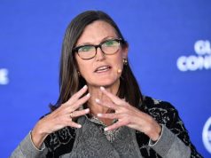 Cathie Wood Expands SpaceX Stock Bet as Tesla Merger Odds Rise to 90%
