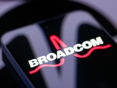 Broadcom Credit Risk Rises as AI Financing Deals Expand