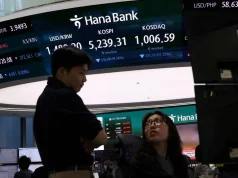 KOSPI Plunges 4% as Chip Stocks Extend South Korea’s Market Rout