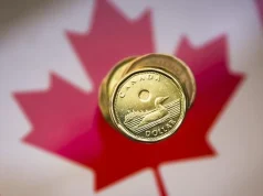 Canadian Dollar Tumbles as Weak Jobs Data Meets Strong US Payrolls