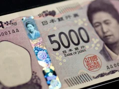 US Dollar Hits Two-Month High as Asian Currencies Slide and Yen Nears 160