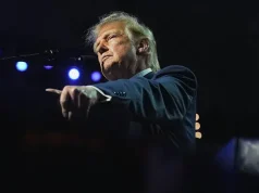 Trump Promises $5,000 Dividend if GOP Wins Midterm Elections