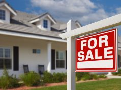 US New Home Sales Surge Past Forecasts in Latest Housing Data