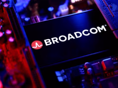 Broadcom Stock Gets $400 Target as Anthropic IPO Fuels AI Optimism