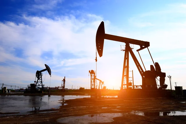 crude-oil-trading